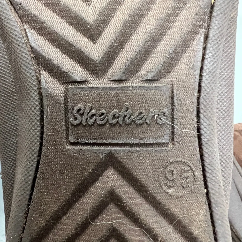 Skechers‎ Australia Womens Suede Faux Fur Boots 9.5 Button Mid Calf Cozy Comfort